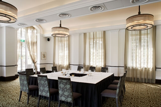 GILMOUR ROOM